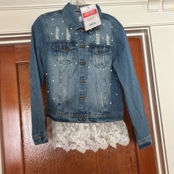 Size M Retro Jean Jacket With Pearls And Lace