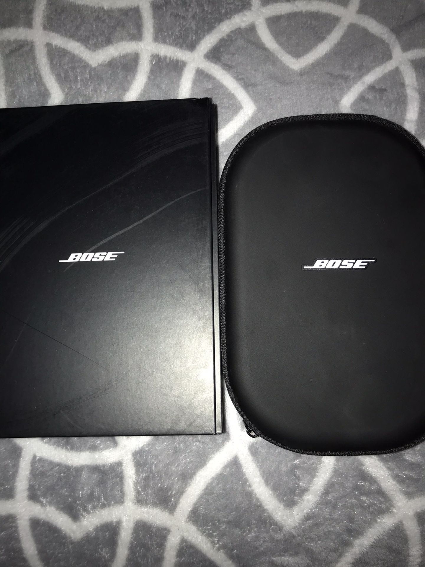 2 Headsets