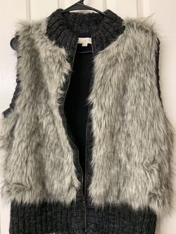 Ann Taylor Faux Fur Alpaca Sweater Vest M