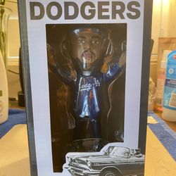 Los Angeles Dodgers Ice Cube Bobblehead 