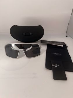 Oakley Sutro Sunglasses with Case and Accessories