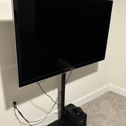50in Samsung Tv  With Tv Stand 