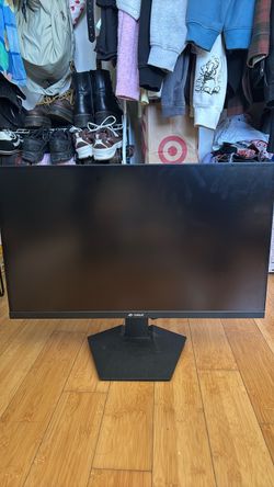 Crua 27” gaming monitor