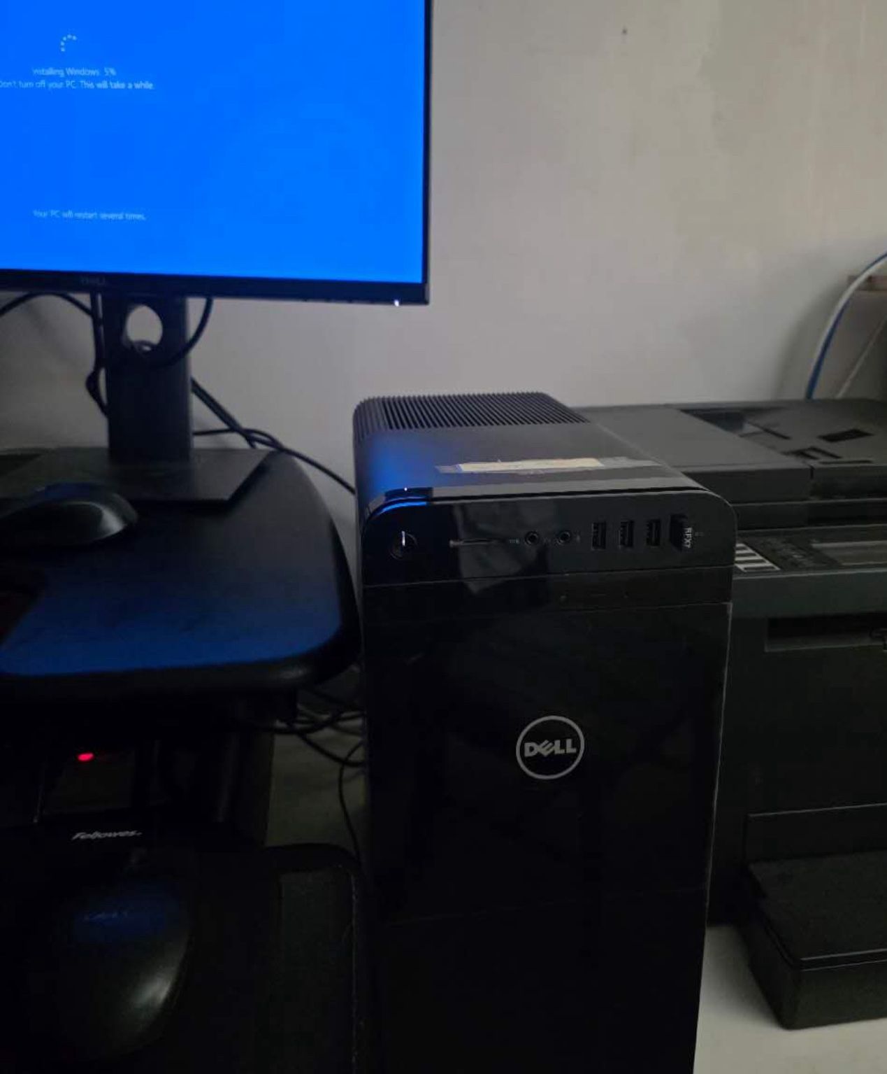 Dell XPS 8920 With monitor Good Condition