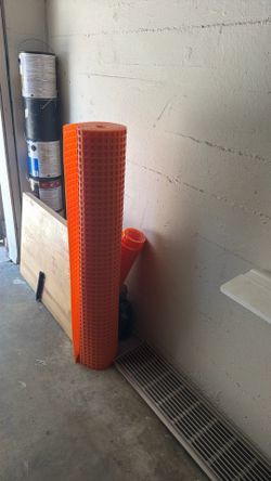 under tile membrane installation building