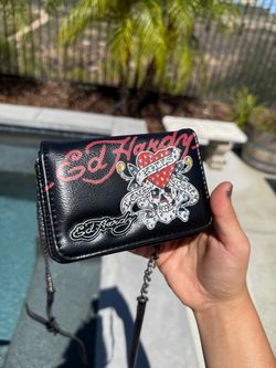 ED HARDY perfect condition crossbody wallet