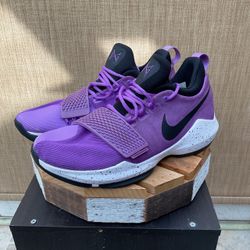 Nike Paul George 1 Basketball Shoes Men’s size 9.5