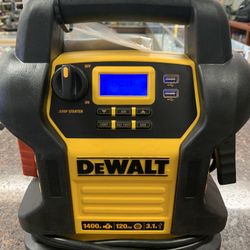 Dewalt Jump Starter