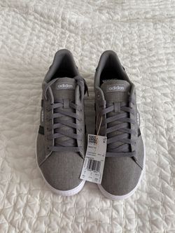 Adidas Men’s Sneakers Size 9.5 - Gray – NEW With Tags