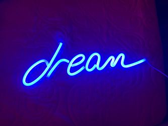 Dream Noen Sign