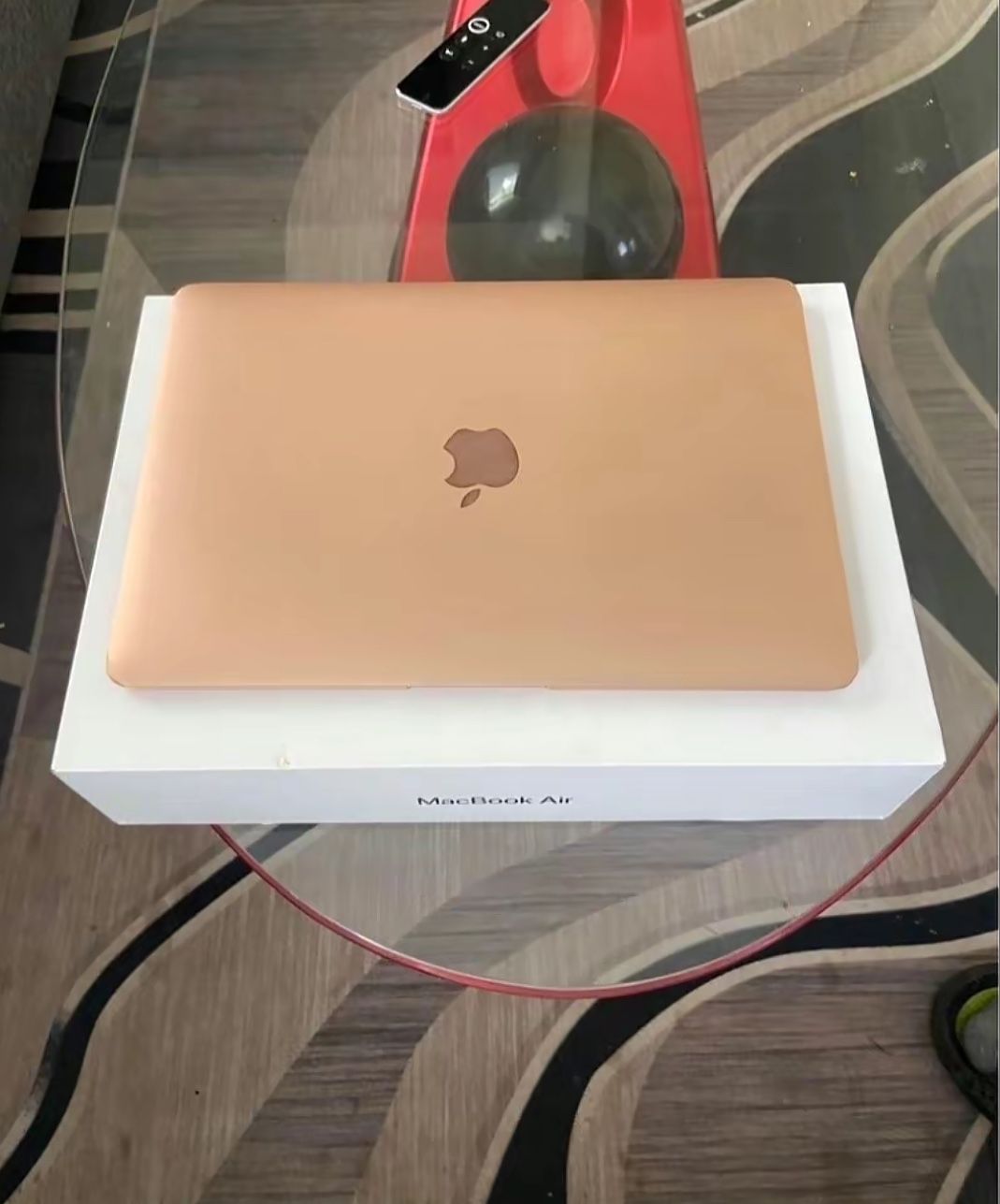Apple Laptop