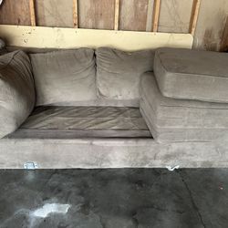 Sectional-FREE