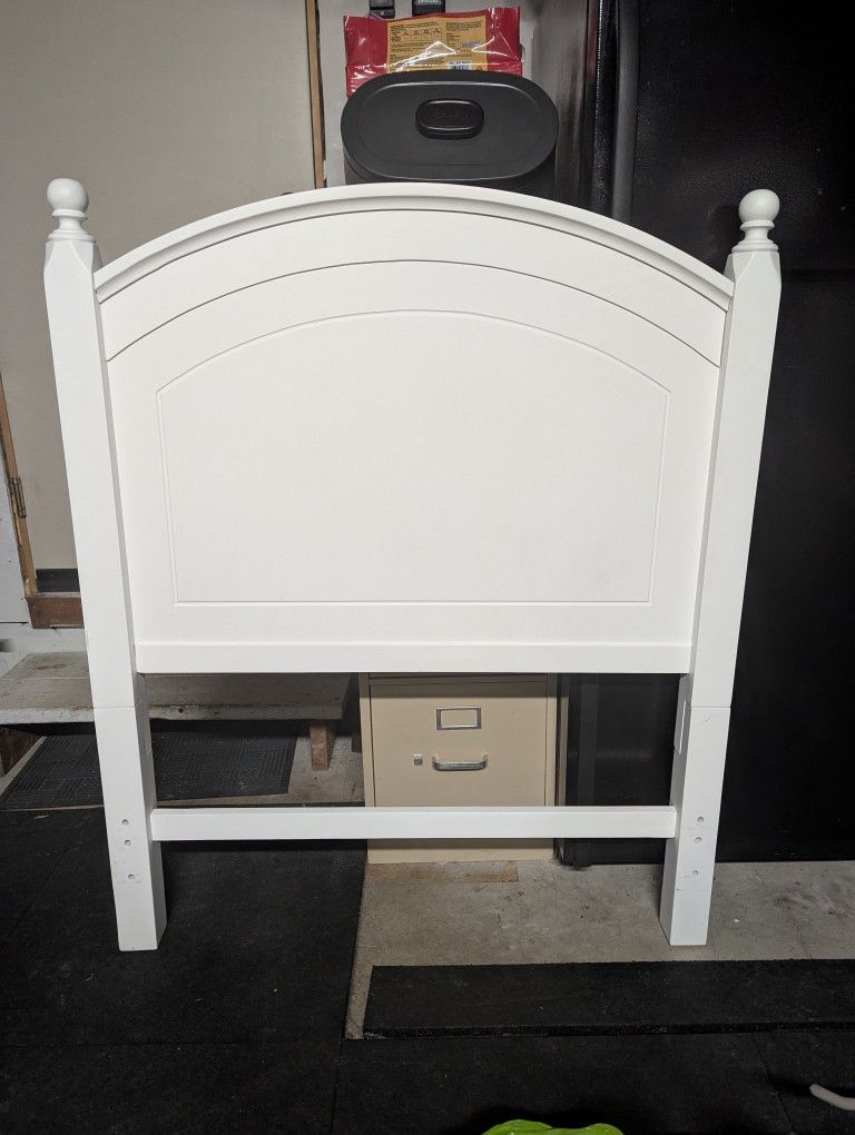 Dania White Twin Headboard with Metal Bed Frame