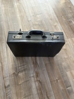 Briefcase 