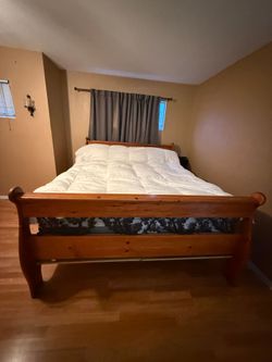 SOLID WOOD BEDROOM SET CALI KING