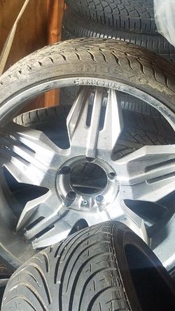 24's rims and tires 255/35/24  All Center Caps Just Need To Be Cleaned Up 