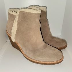 Cole Haan Michelle Faux Fur lined Suede wedge zip up ankle boot women's size 7