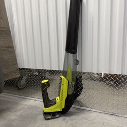 Leaf Blower