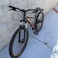 Giant mtb size S