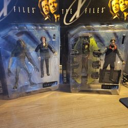 Agent Mulder And Agent Scully  X Files 1998