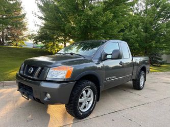 2012 Nissan Titan