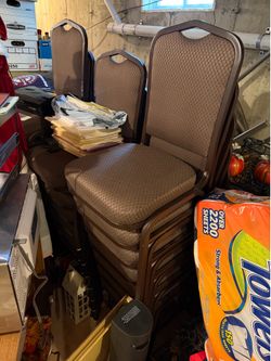 banquet chairs (20 total)