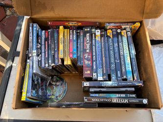 BOX  OF  PC  COMPUTER  GAMES