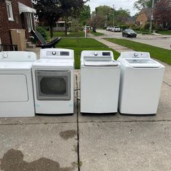 2 Washers And 2 Dryers