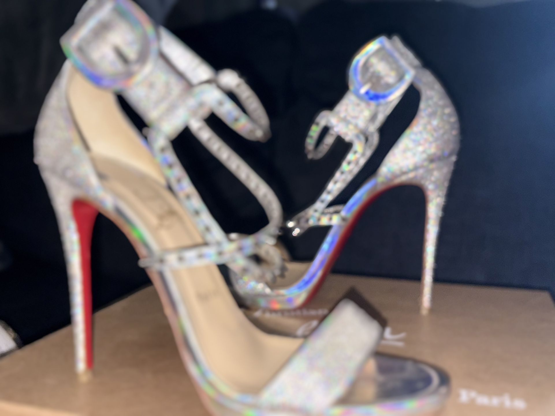 Christian Louboutin New Choca Lux 120 Lurex AB/Specchio Las CN1H Heels – Size 39, Spiked, Slightly Used