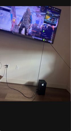 XBOX SERIES X EXCELLENT CONDITION Bundle
