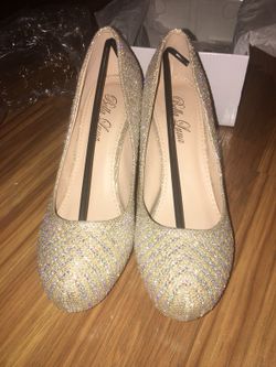 Heels Sz 7