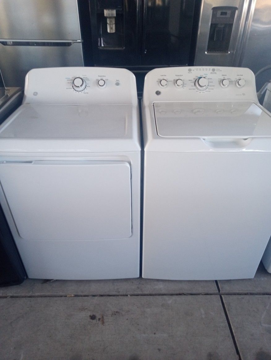 GE Washer And Electric Dryer Set
