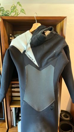 4/3 Medium Tall men’s wetsuit worn a handful of times