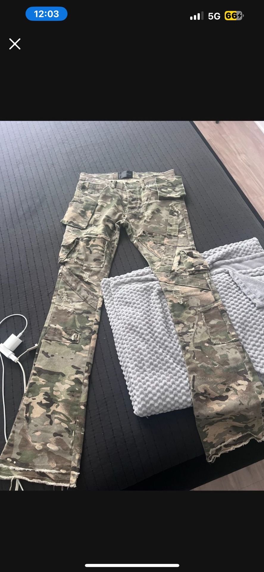 Valabassas Camo Flare Cargo Pants Size 30