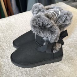 K Komforme Girls Kids Black 6” Snow Boots Fur Lined Little Kids Size 10 