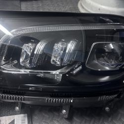 GLS Mercedes-Benz Headlight