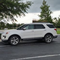 2018 Ford Explorer Loaded