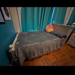 Twin Bed W/ Storage 
