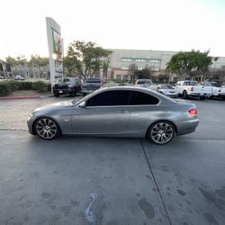 BMW 2008 328i E92