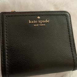 EUC Kate Spade Black Saffiano Wallet