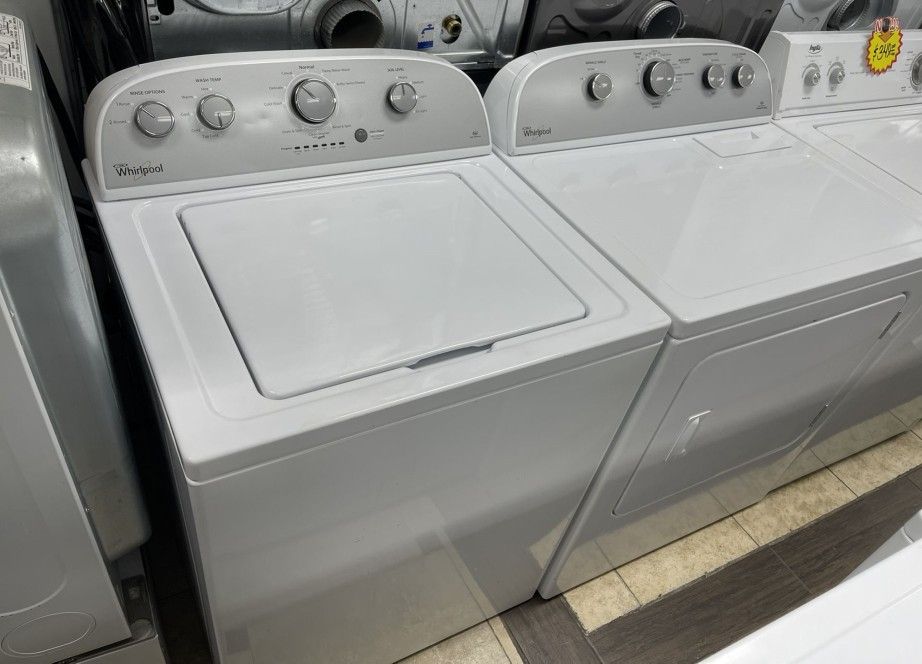 Whirlpool Top Loader Washer And Dryer Set for Sale in San Antonio, TX