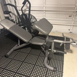 Gold’s Gym Weight Bench/Leg Machine/Preacher Curl