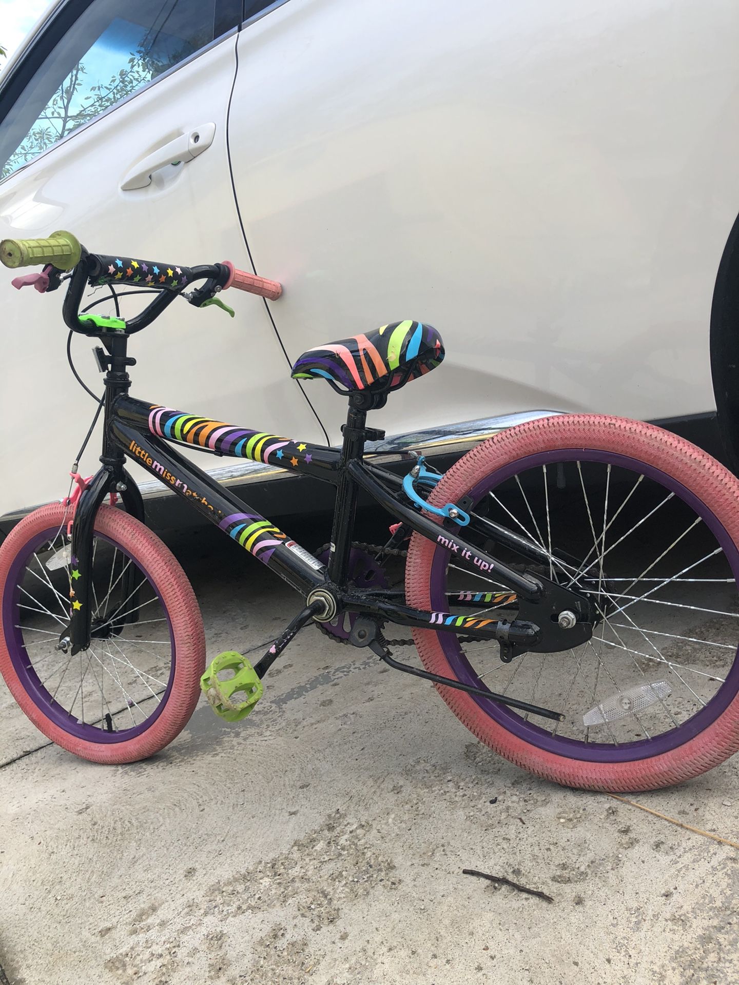 Kids bike, brand new breaks.18inches wheels