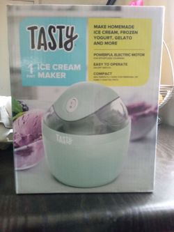 Ice cream maker