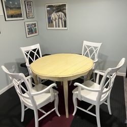 Charming Round Dining Table with 4 Chairs + Extension Leaf - $250 (North Reading)