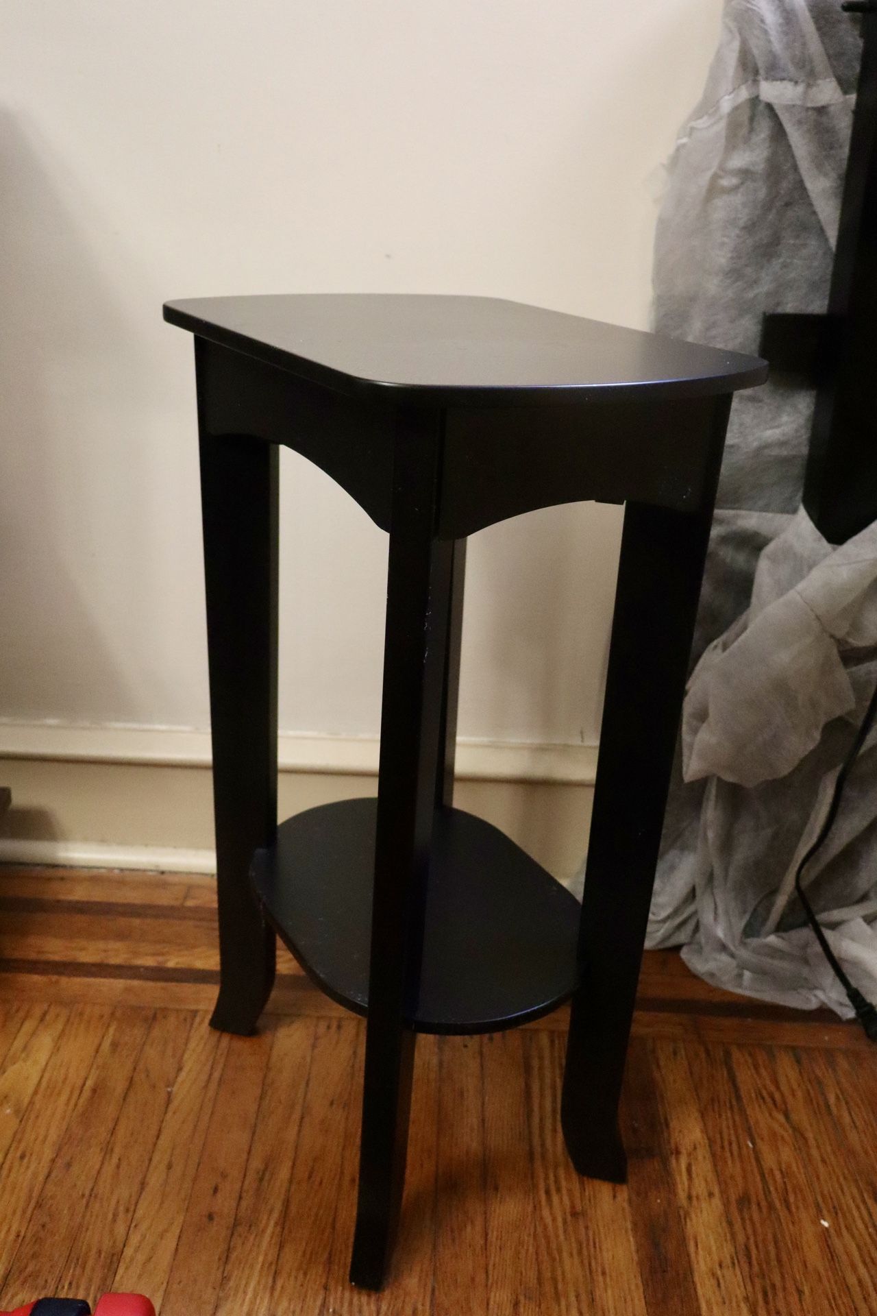 Black Narrow Accent Table w/ Shelf