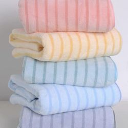 Striped Pattern Absorbent Towel, Bath Towel, Oblong Towel
