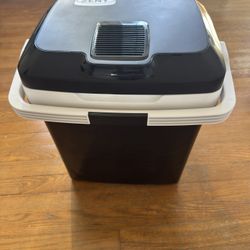 Zeny Electric Cooler And Warmer For Car