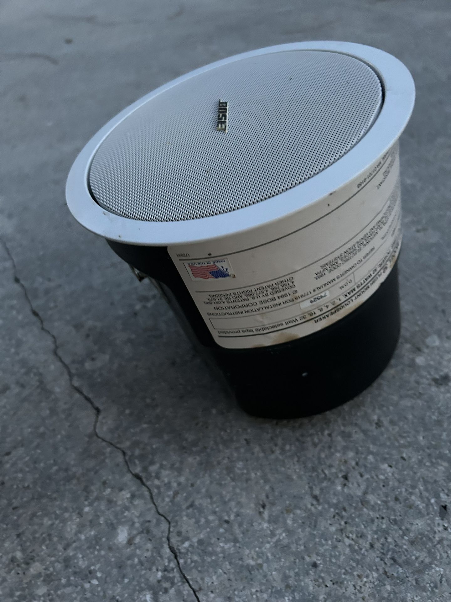 BOSE MODEL 32 FLUSH MOUNT LOUDSPEAKER
