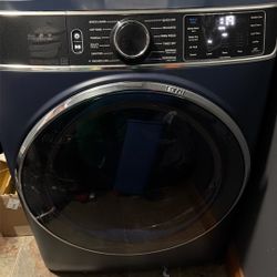 GE  7 Cubic Feet Blue 